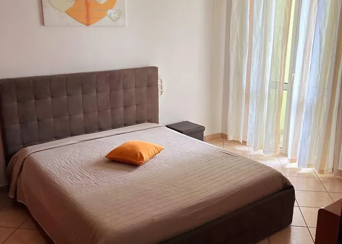 Apartment Tony's